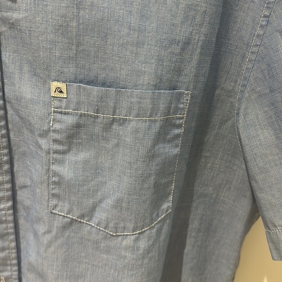 QuickSilver Button-Up - Picture 3 of 4